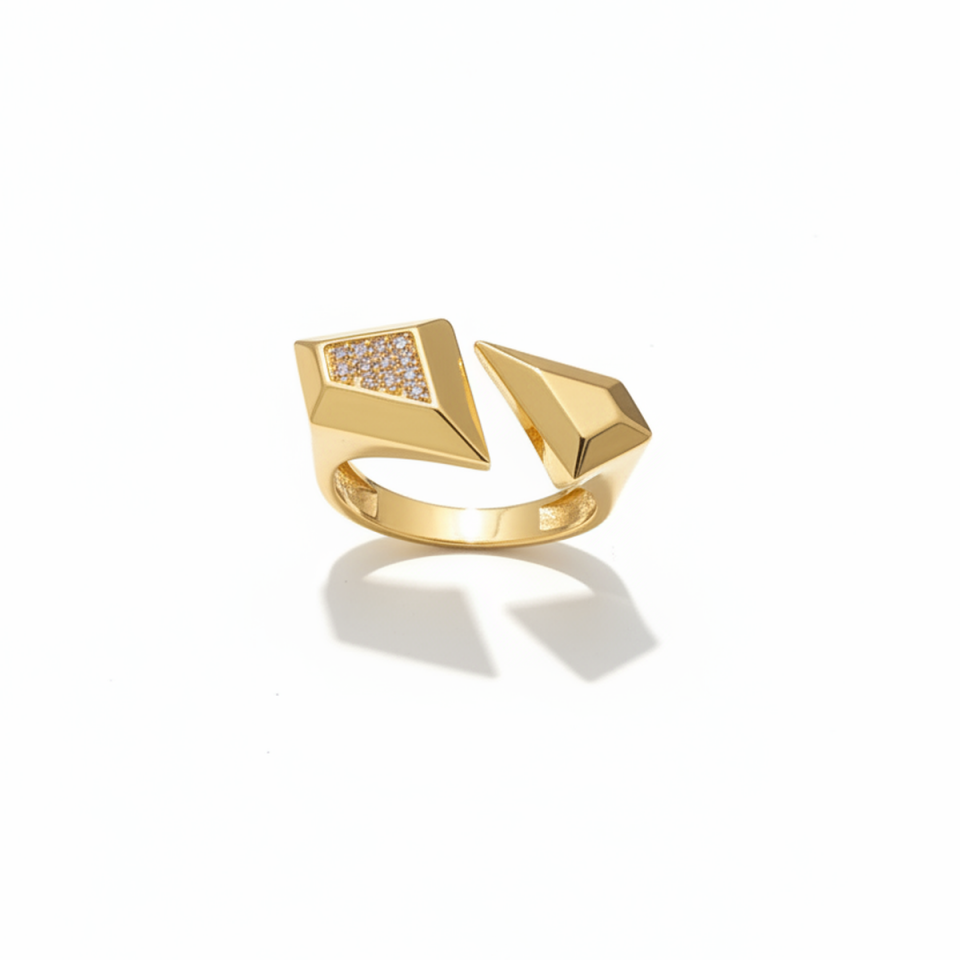 14 AYAR İTALYAN ÜÇGEN TASARIM ALTIN YÜZÜK