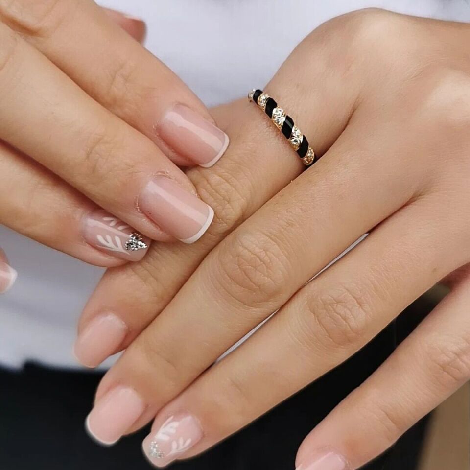 14 AYAR SİYAH MİNELİ TAŞLI BOMBELİ İTALYAN ALTIN YÜZÜK 15