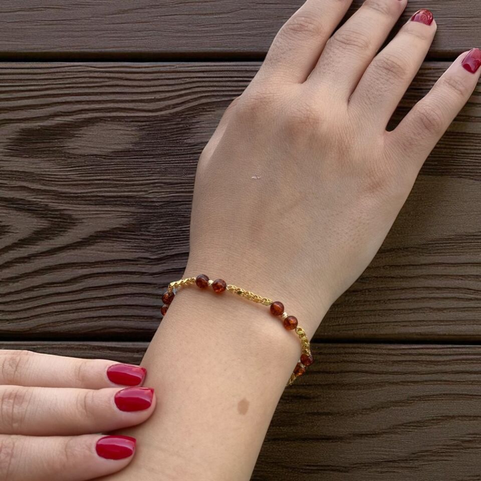 14 AYAR KEHRİBAR TAŞLI 22 AYAR RENGİNDE ALTIN BİLEKLİK