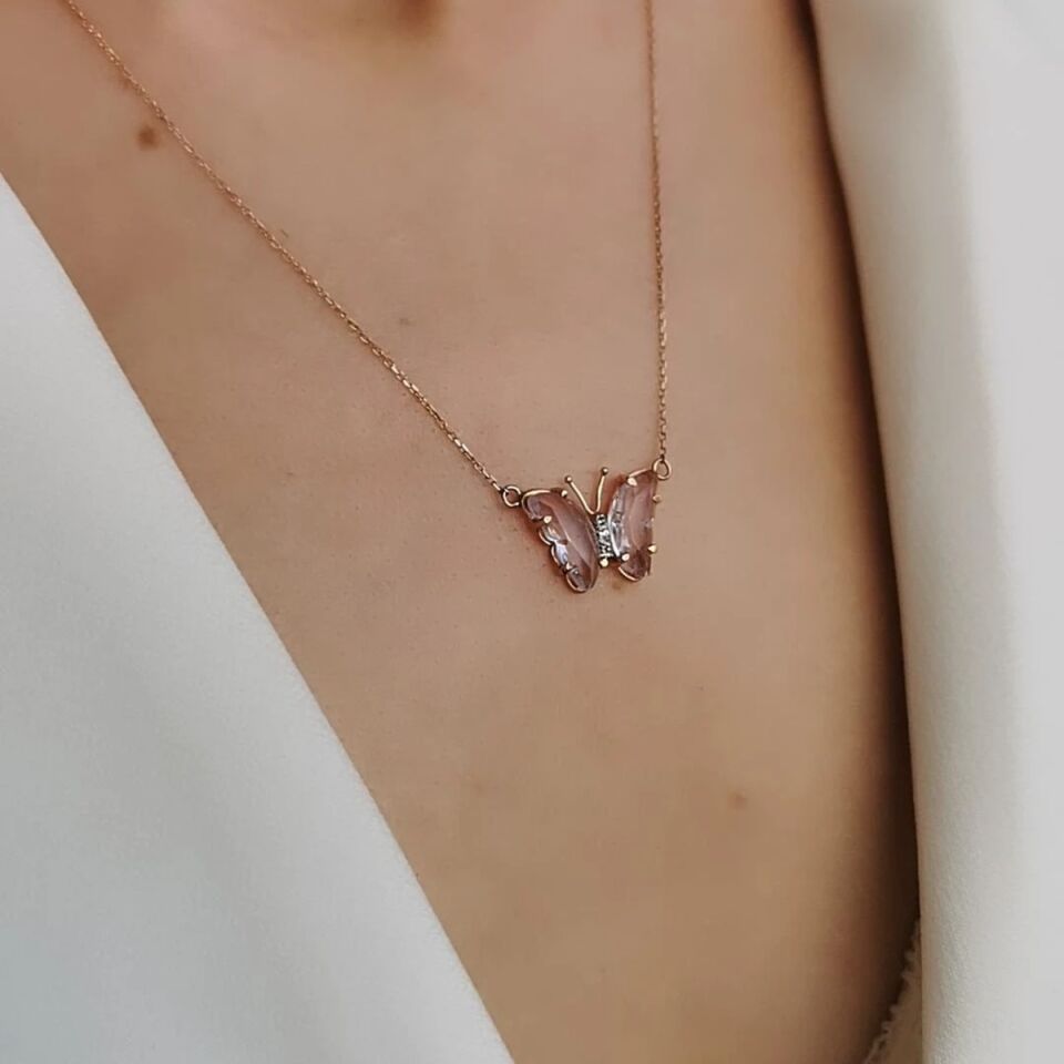 14 AYAR ÖZEL TASARIM AÇIK PEMBE TAŞLI KELEBEK ROSE RENGİ  ALTIN KOLYE