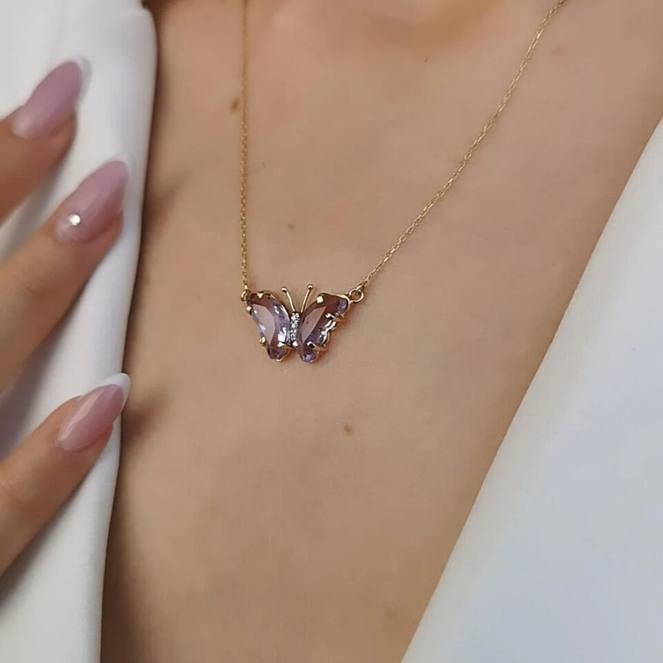14 AYAR ÖZEL TASARIM AÇIK MOR TAŞLI KELEBEK ALTIN KOLYE