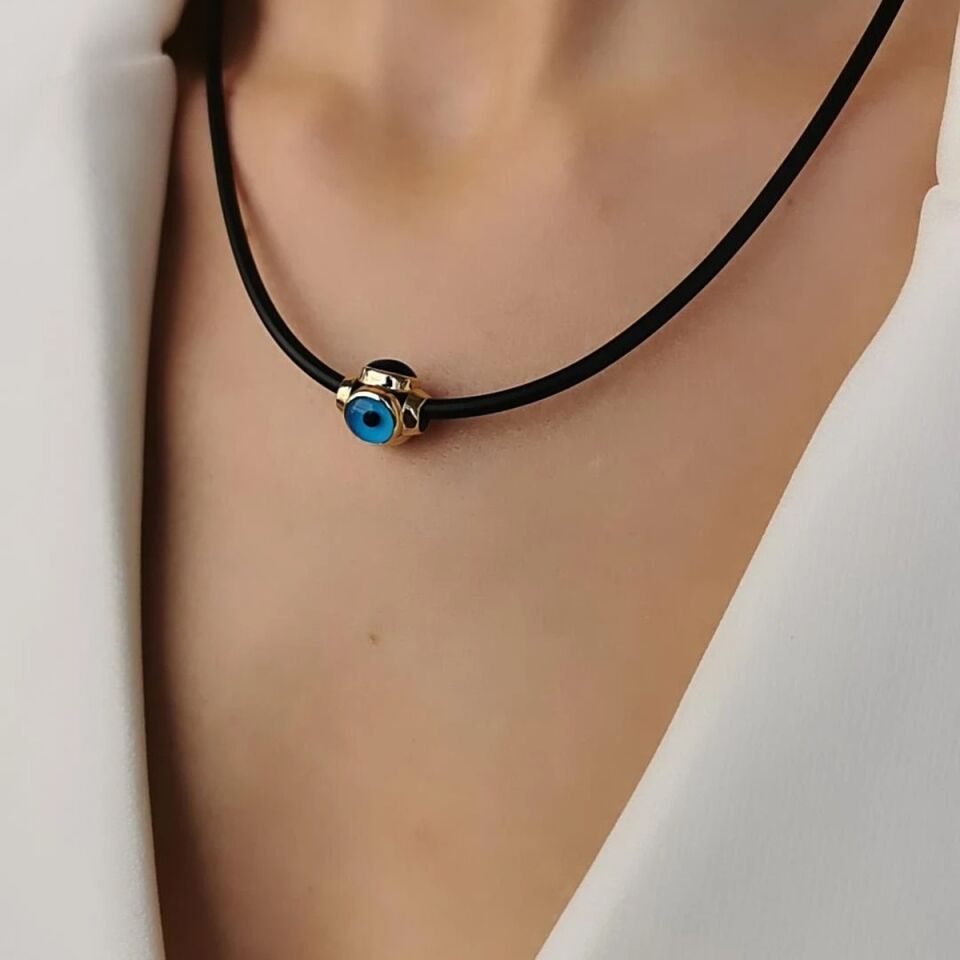 14 AYAR ÖZEL TASARIM NAZAR BONCUKLU İTHAL SİYAH KAUÇUK İPLİ ALTIN KOLYE