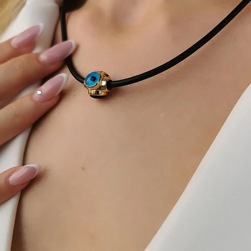 14 AYAR ÖZEL TASARIM NAZAR BONCUKLU İTHAL SİYAH KAUÇUK İPLİ ALTIN KOLYE