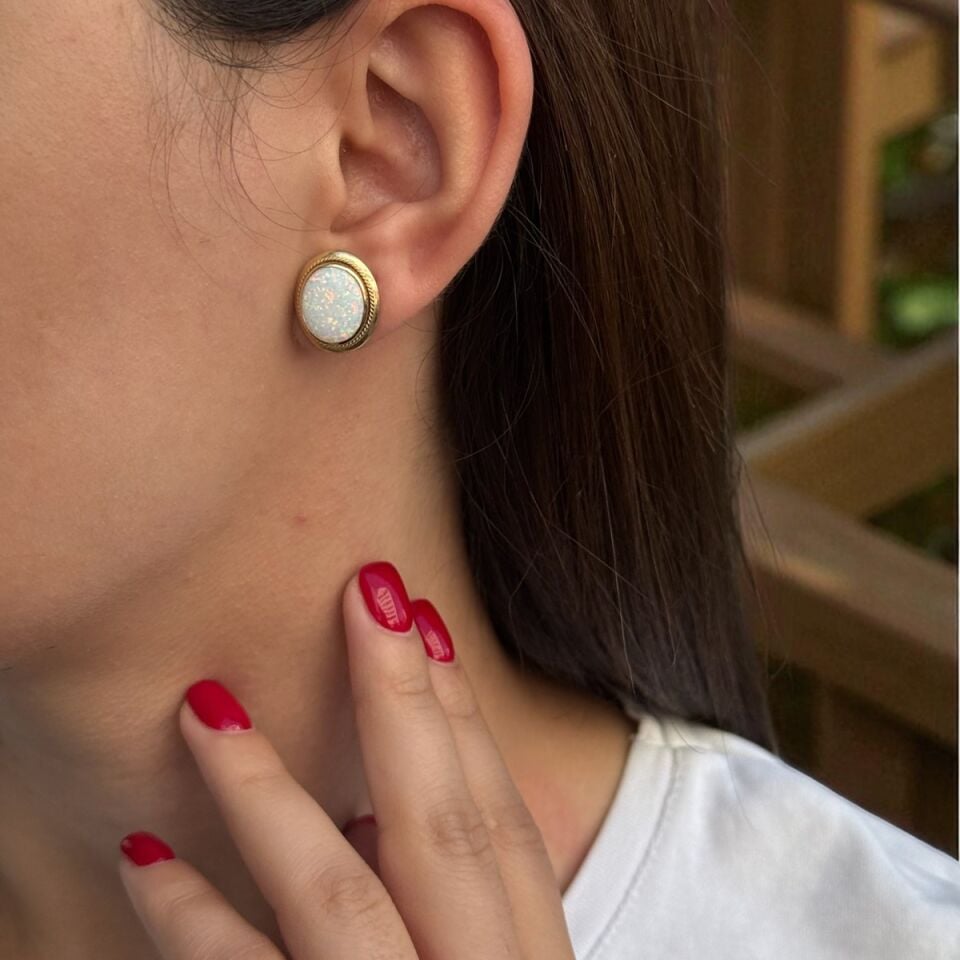 14 AYAR ORJİNAL BEYAZ OPAL TAŞLI OVAL ALTIN KÜPE