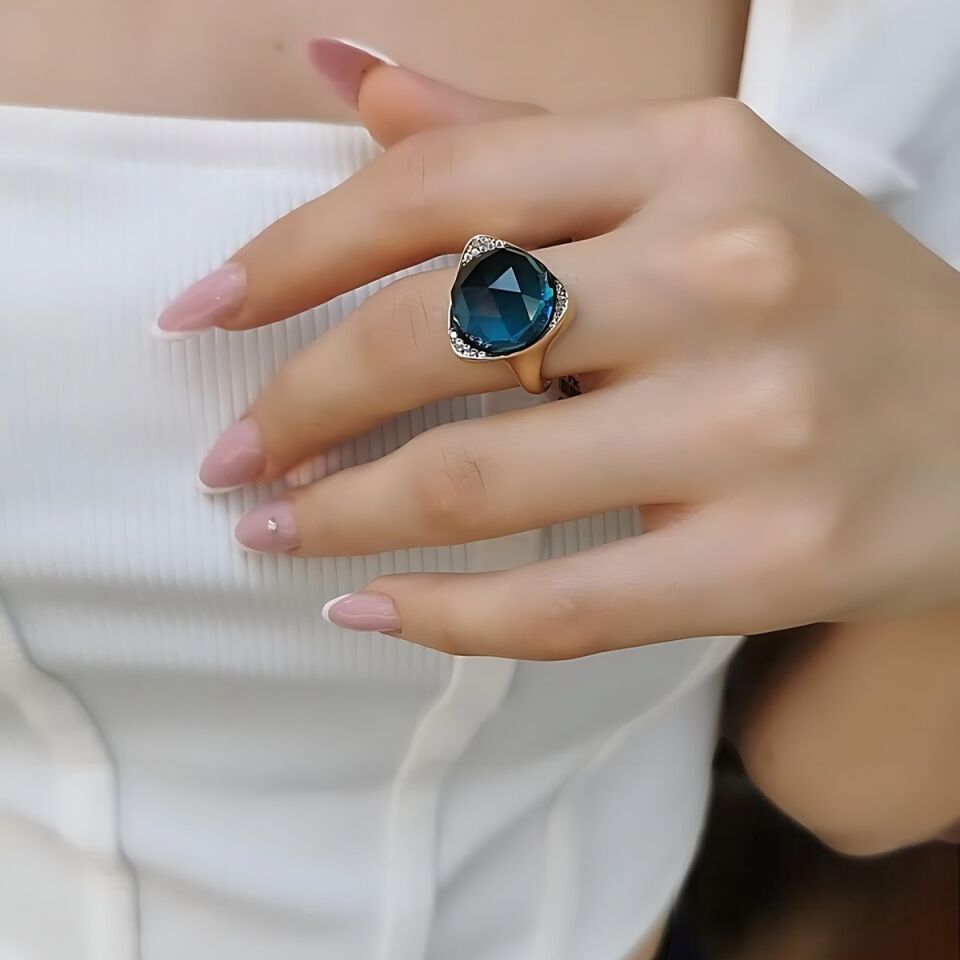 14 AYAR LONDON BLUE TAŞLI ÖZEL TASARIM İTALYAN ALTIN YÜZÜK