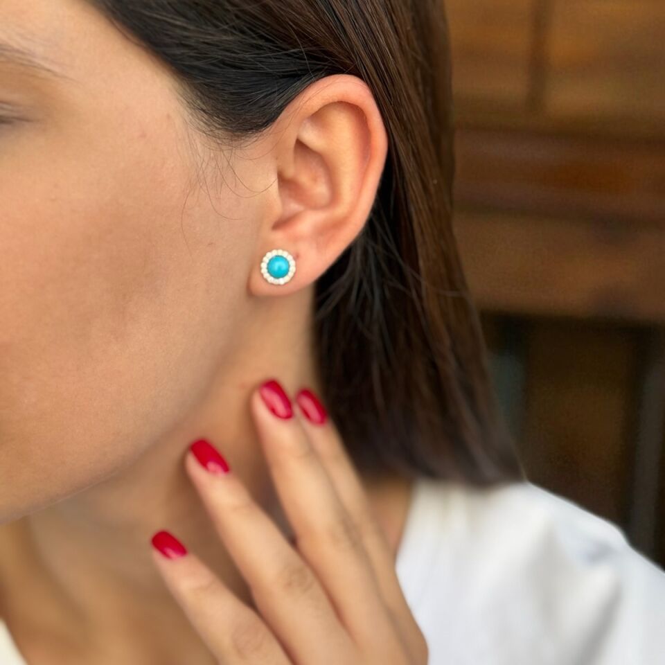 14 AYAR YUVARLAK FİRUZE TAŞLI ALTIN KÜPE