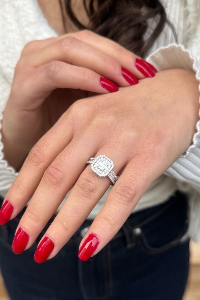 14 AYAR 0,79 CT PIRLANTA TAŞLI YÜZÜK 14