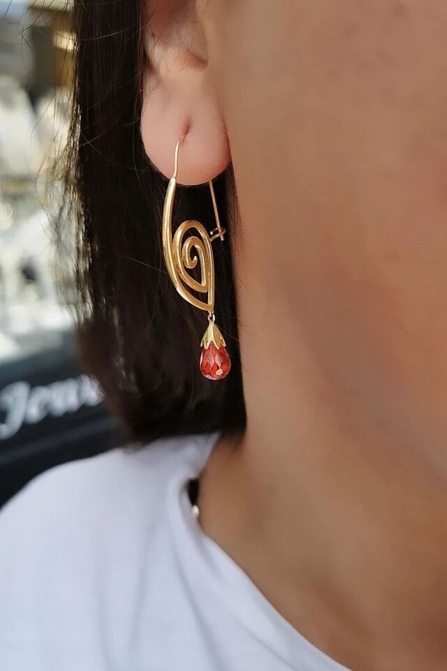14 Ayar Garnet Drop Kristal Taşlı Özel Tasarım Altın Küpe