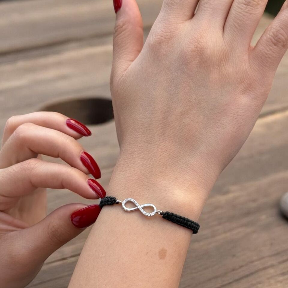 14 Ayar Beyaz Altın Sonsuzluk Bileklik