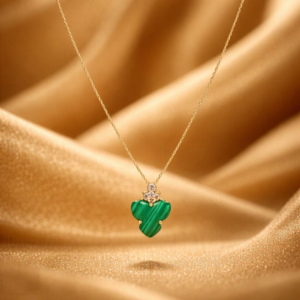 14 AYAR YEŞİL MALAHİT TAŞLI ÖZEL TASARIM ALTIN KOLYE