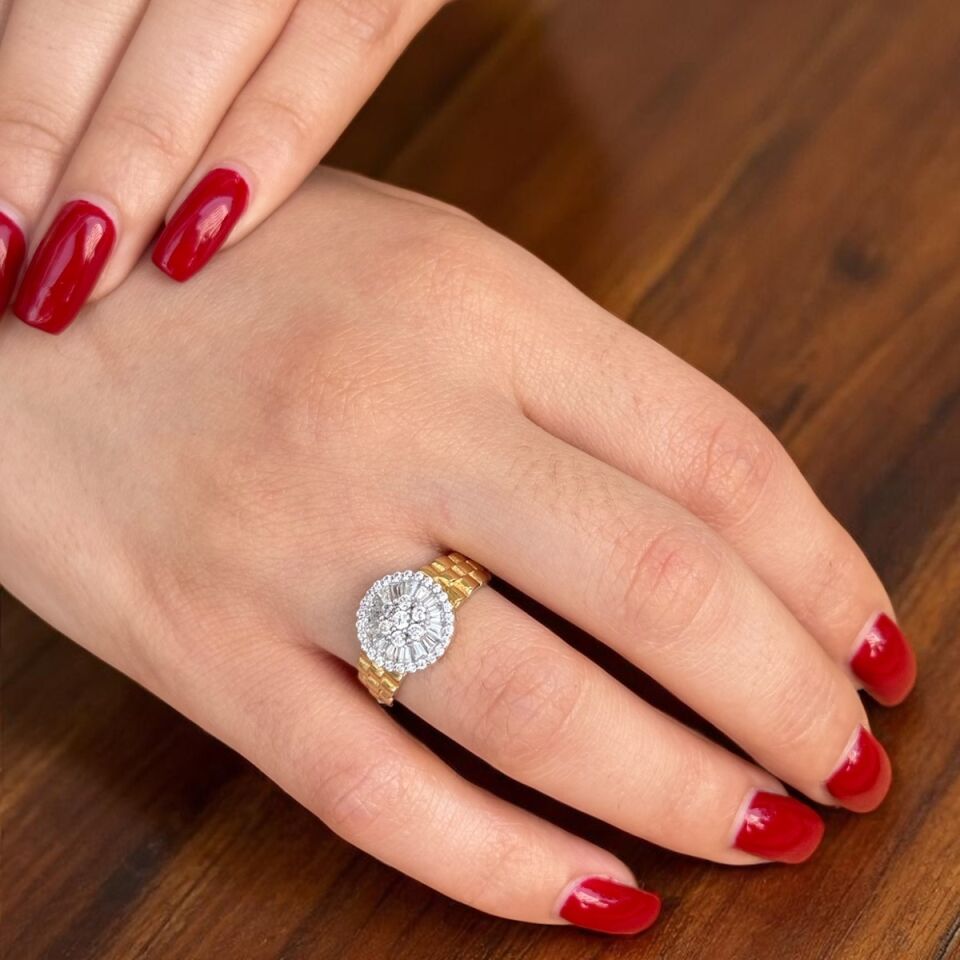 14 AYAR İTALYAN TASARIM BAGET TAŞLI ALTIN YÜZÜK