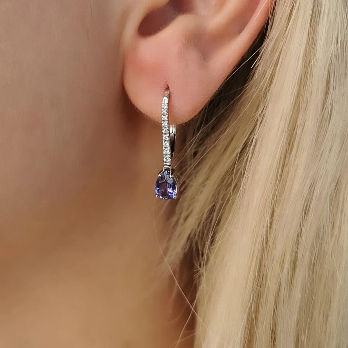 14 AYAR 1,59 CT TANZANİTE TAŞLI 0,13 CT PIRLANTA TAŞLI ÖZEL TASARIM KÜPE