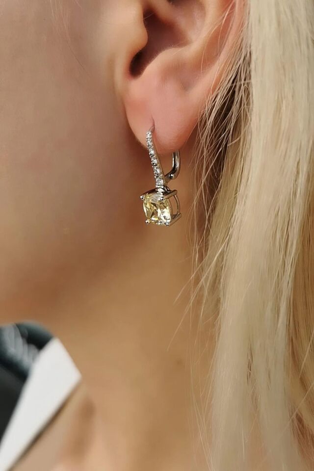 14 AYAR 8,01 CT SARI SAFİR FANCY VE 0,21 CT PIRLANTA TAŞLI ÖZEL TASARIM KÜPE