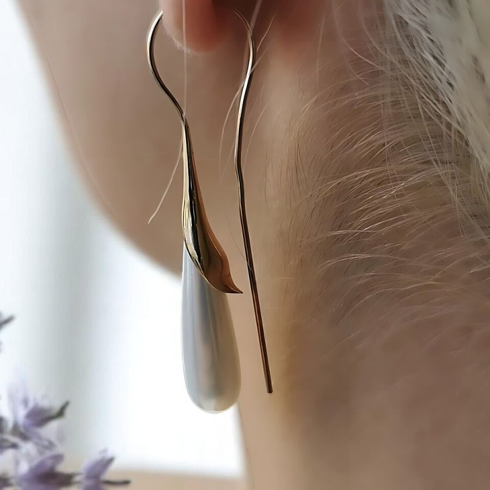 14 AYAR LALE MODEL İNCİ ÖZEL TASARIM ALTIN KÜPE