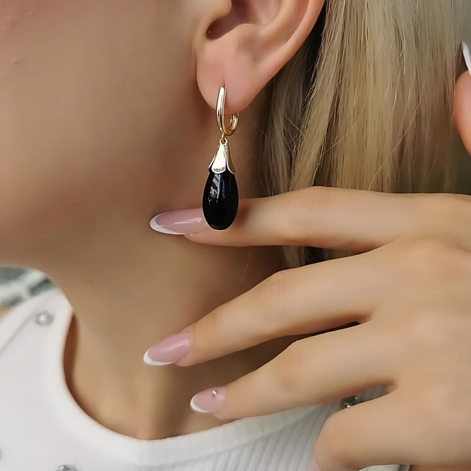 14 AYAR SİYAH DROP TAŞLI ÖZEL TASARIM ALTIN KÜPE