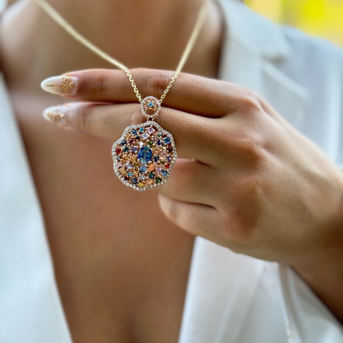 14 AYAR ÖZEL TASARIM TAŞLI İTALYAN MADALYON KOLYE